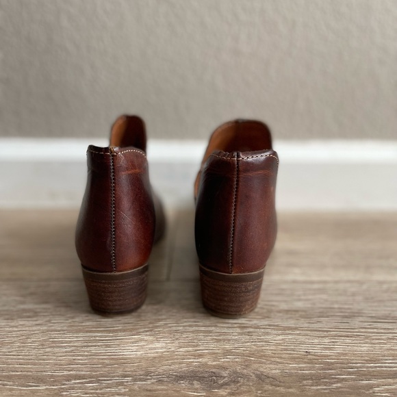 Steve Madden Brown Austin distressed leather booties - Picture 5 of 6